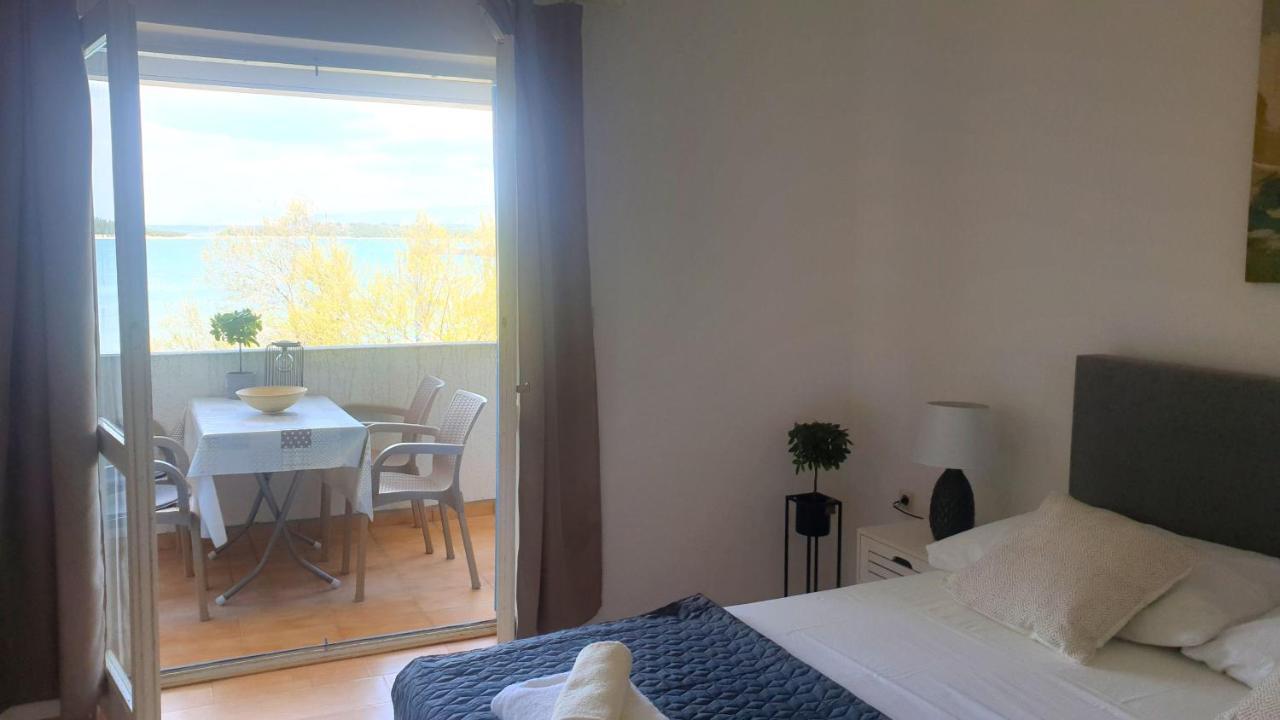 Seaside Murter Apartments Esterno foto